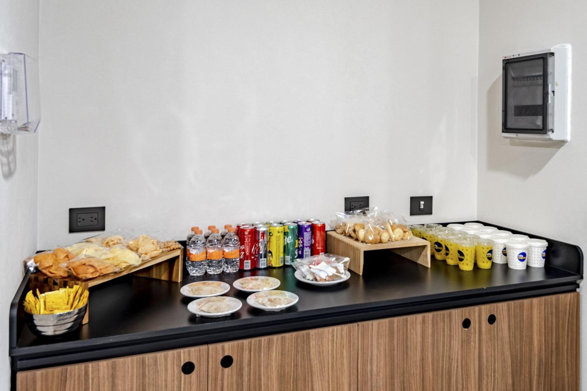 City Express By Marriott La Raza 4*